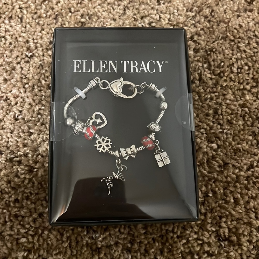 Ellen Tracy Christmas bracelet